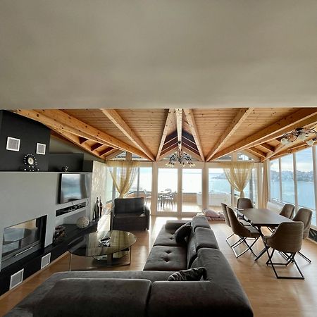 Seaview Golden Penthouse Lägenhet Sarandë Exteriör bild