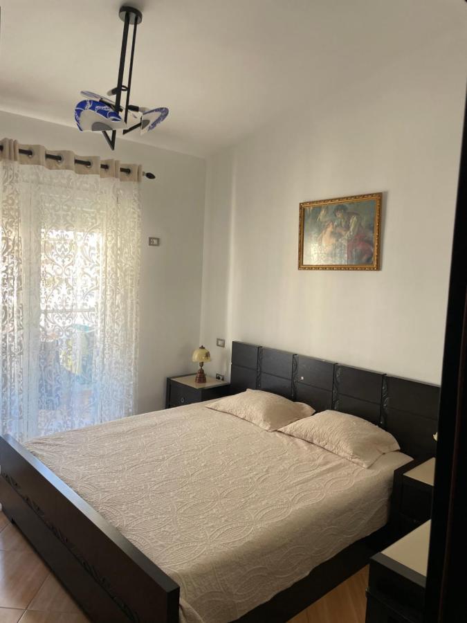 Seaview Golden Penthouse Lägenhet Sarandë Exteriör bild