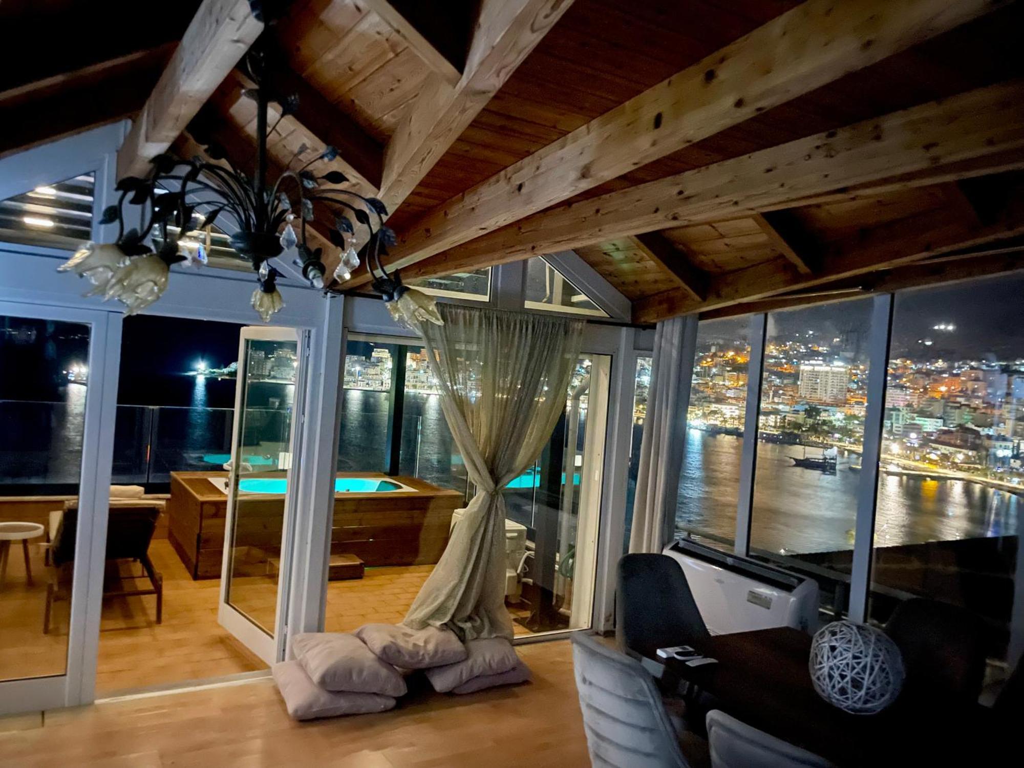Seaview Golden Penthouse Lägenhet Sarandë Exteriör bild